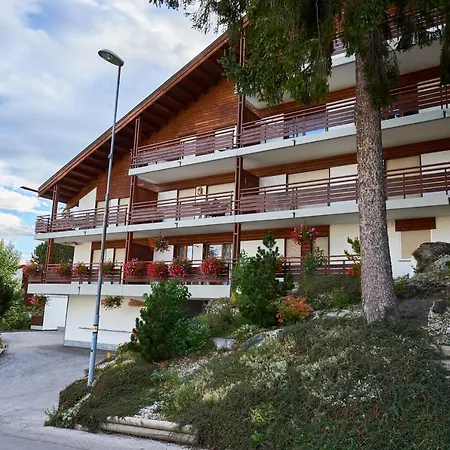 Tsaumiau, 2 Bedrooms, Ski Lift 170m! *