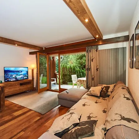 Tsaumiau, 2 Bedrooms, Ski Lift 170m! Crans-Montana